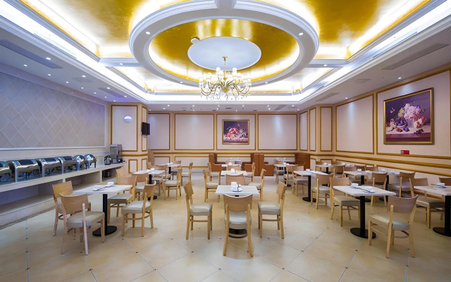 Vienna Hotel (Xiantao Huanggong) – Business – Xiantao