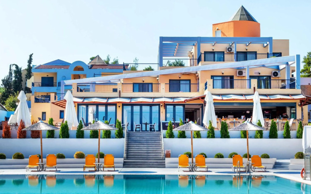 Atrium Hotel