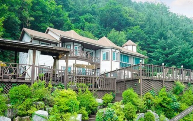 Gapyeong Polaris Pension