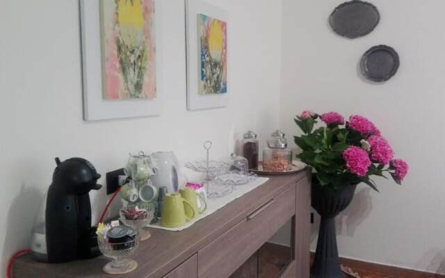 BB Alexander-Room and Breakfast