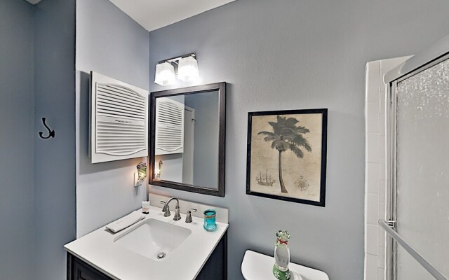 1982gulx 2 Bedroom Condo