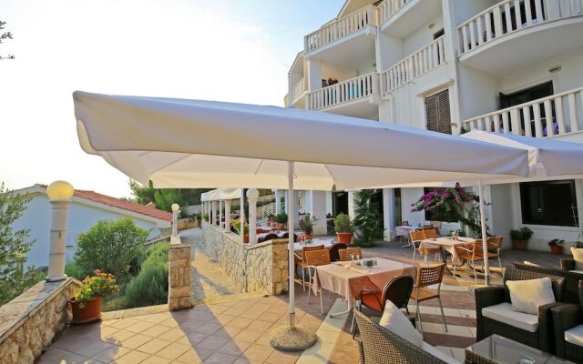 Hotel Lucija
