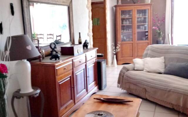 Villa With 3 Bedrooms in Montfrin, With Private Pool, Enclosed Garden