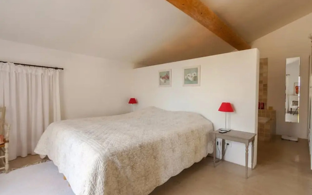 Villa Les Beaumettes - Haven of Peace in the Luberon