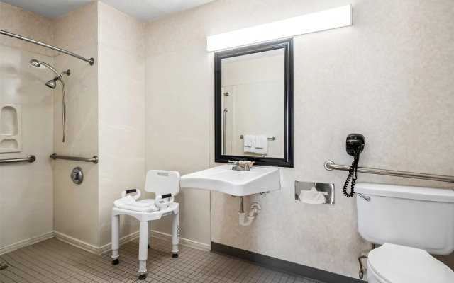Americas Best Value Inn Midlothian Cedar Hill