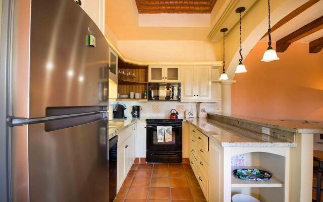 Casa Del Vino 2BR by Casago