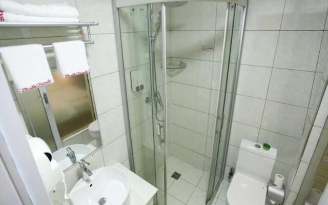 Shell Suining East Bus Station Hotel