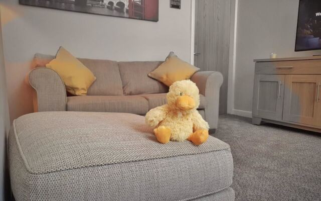 Sunflower Suite under Sasco Apartments