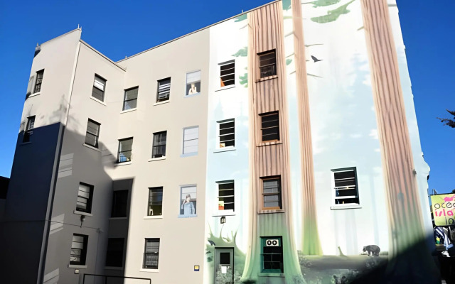 Ocean Island Inn Backpackers Suites - Hostel