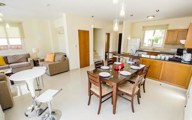 Rent Private Villa 018