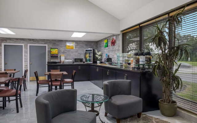 Quality Inn Toledo