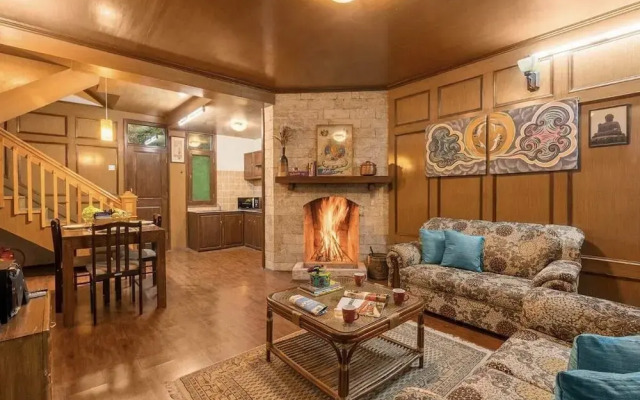 The Bear Creek Luxury 2BHK Villa Manali