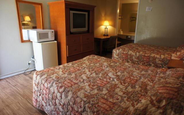 Executive Inn & Suites