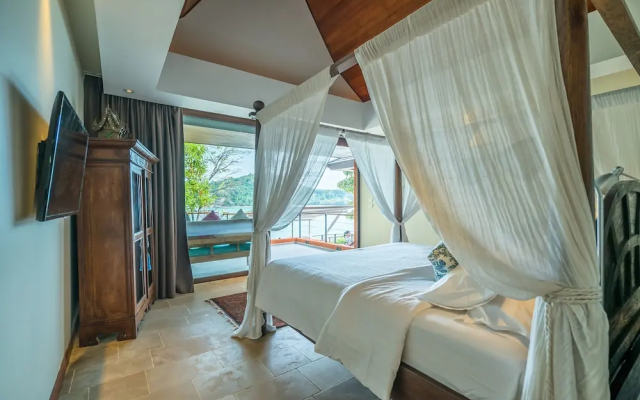 Nam Bo villa by Lofty