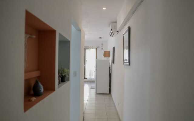 Plaza Royal Apartments