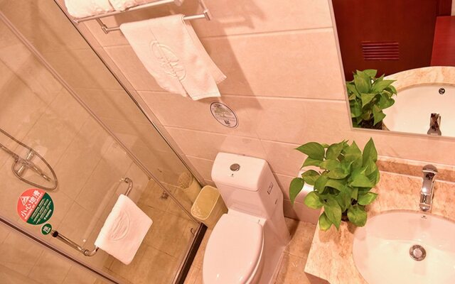 GreenTree Inn BaoDing Xiong county XiongZhou Road Express Hotel
