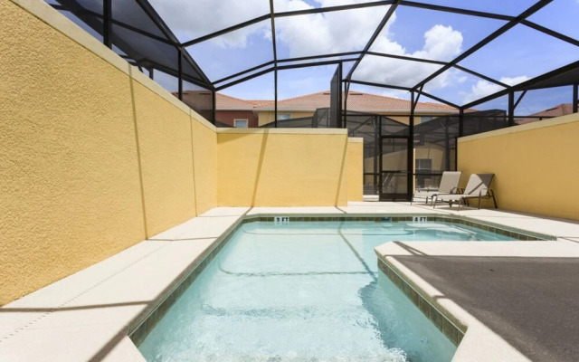 Bismarck Palm Townhome 8971