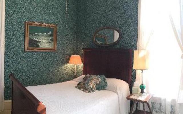 Franklin Terrace Bed and Breakfast