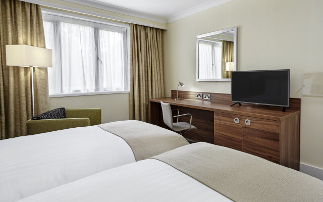 Holiday Inn Cardiff - North M4