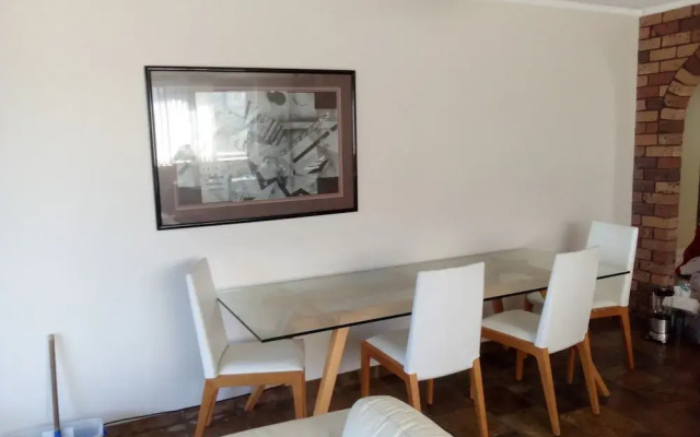 Amira Apartments