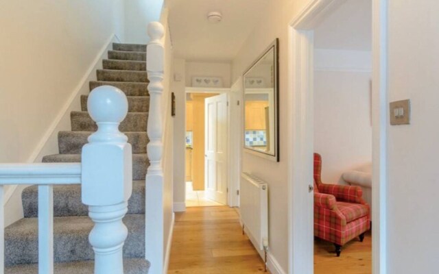 Perfect Bath Home With Parking