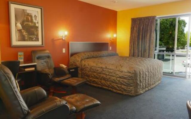 Randolph Motel Apartments