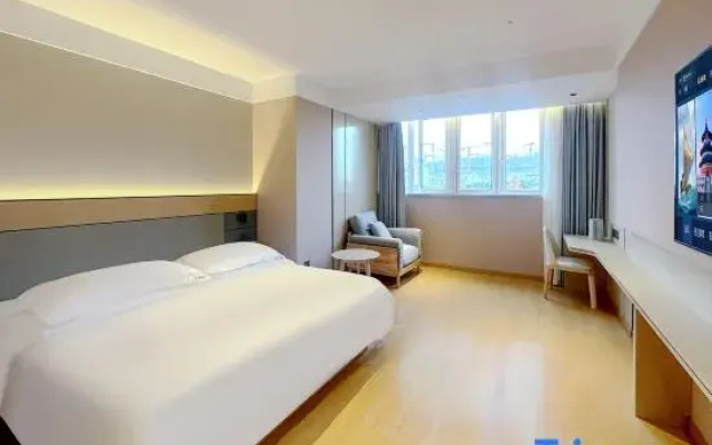 Scenic Hotel