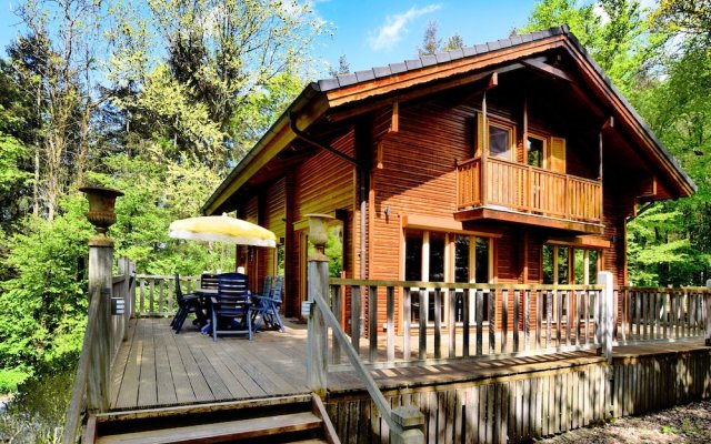 Beautiful Chalet with Sauna near the Forest in Durbuy