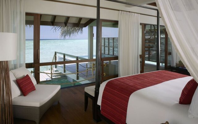 Four Seasons Resort  Maldives at Landaa Giraavaru