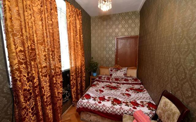 Liana Apartment on Chavchavadze