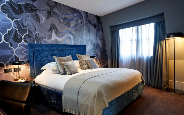 Malmaison Reading