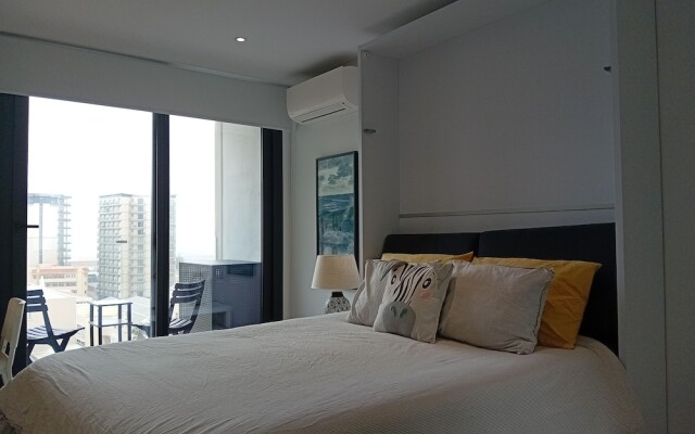 Beautiful Studio in Gibraltar - E1