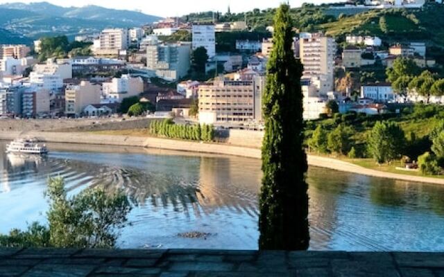 Villa With 3 Bedrooms in Lamego, With Wonderful Mountain View, Private