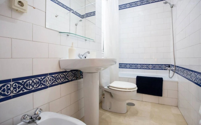 Triana Place by Keywii, 2 Pax, Triana