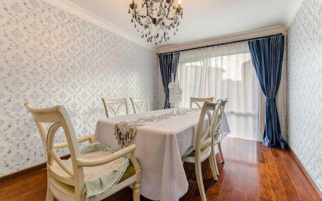 Fairy Tales Apartment