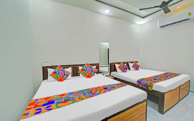 Fabhotel Bharti Palace