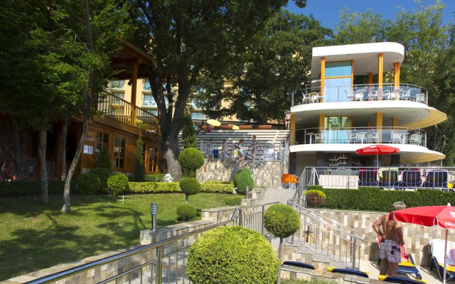 Sunshine Magnolia & Spa