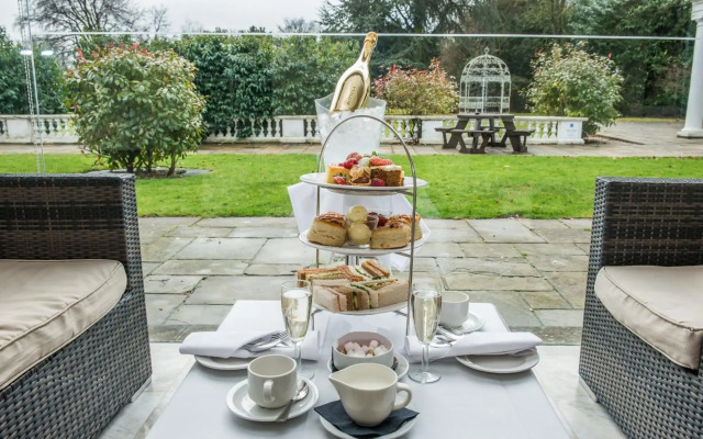 Manor of Groves Hotel, Golf & Health Club