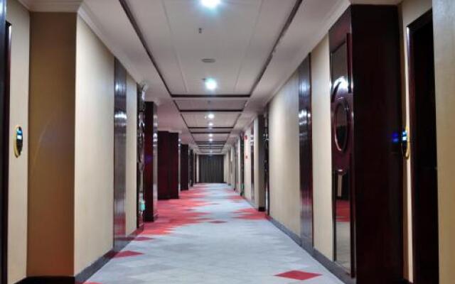 Xianglong Hotel