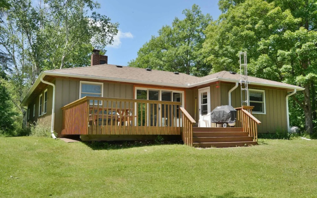 Thirty Point Lodge