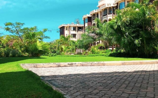 Lux Suites Sunset Vacation Homes
