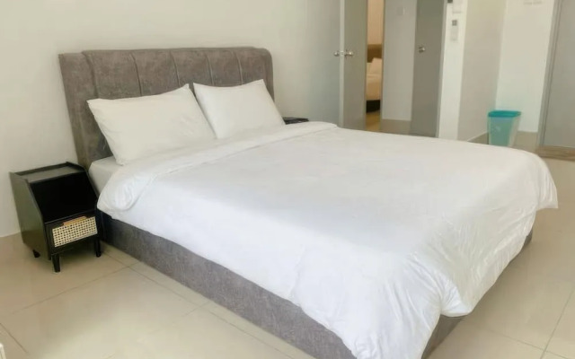 Razak City Residences by Emily in Town