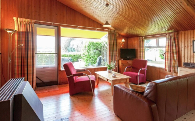 Peaceful Holiday Home near Centre in Burgh Haamstede