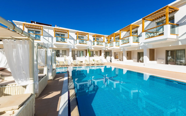 Nostos Hotel