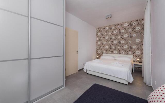 Luxury Apartments Lanterna