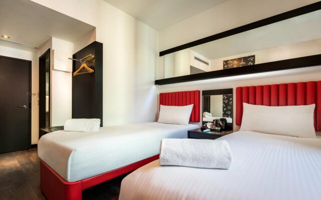 Essence Hotel Carlton