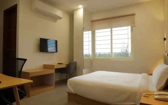 Dreamotel Luxury Suites and Rooms