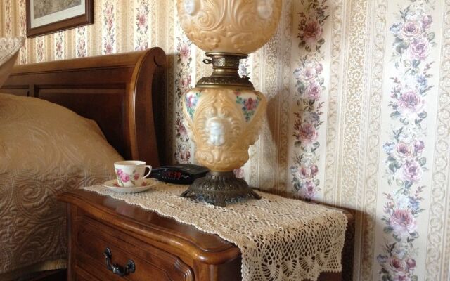 A Seafaring Maiden Bed and Breakfast