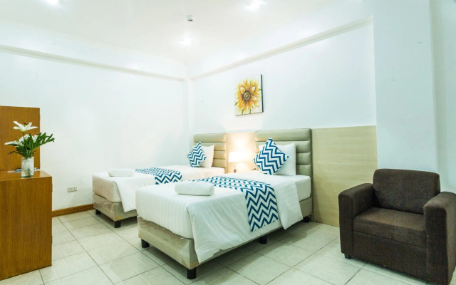 Grand Blue Beach Hotel