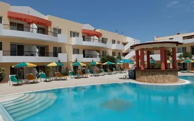 Pelopas Resort Apartments